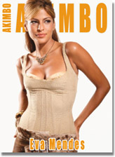 Eva Mendes macht auch im Akimbo eine starke Figur