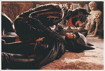 Michelle Pfeiffer als Catwoman lässt Batman keine Chance