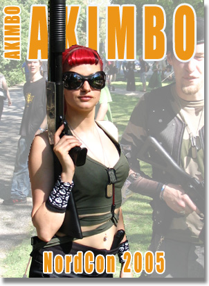 Akimbo Cyberbabe mit Roadcleaner und Zwillingsknarren
